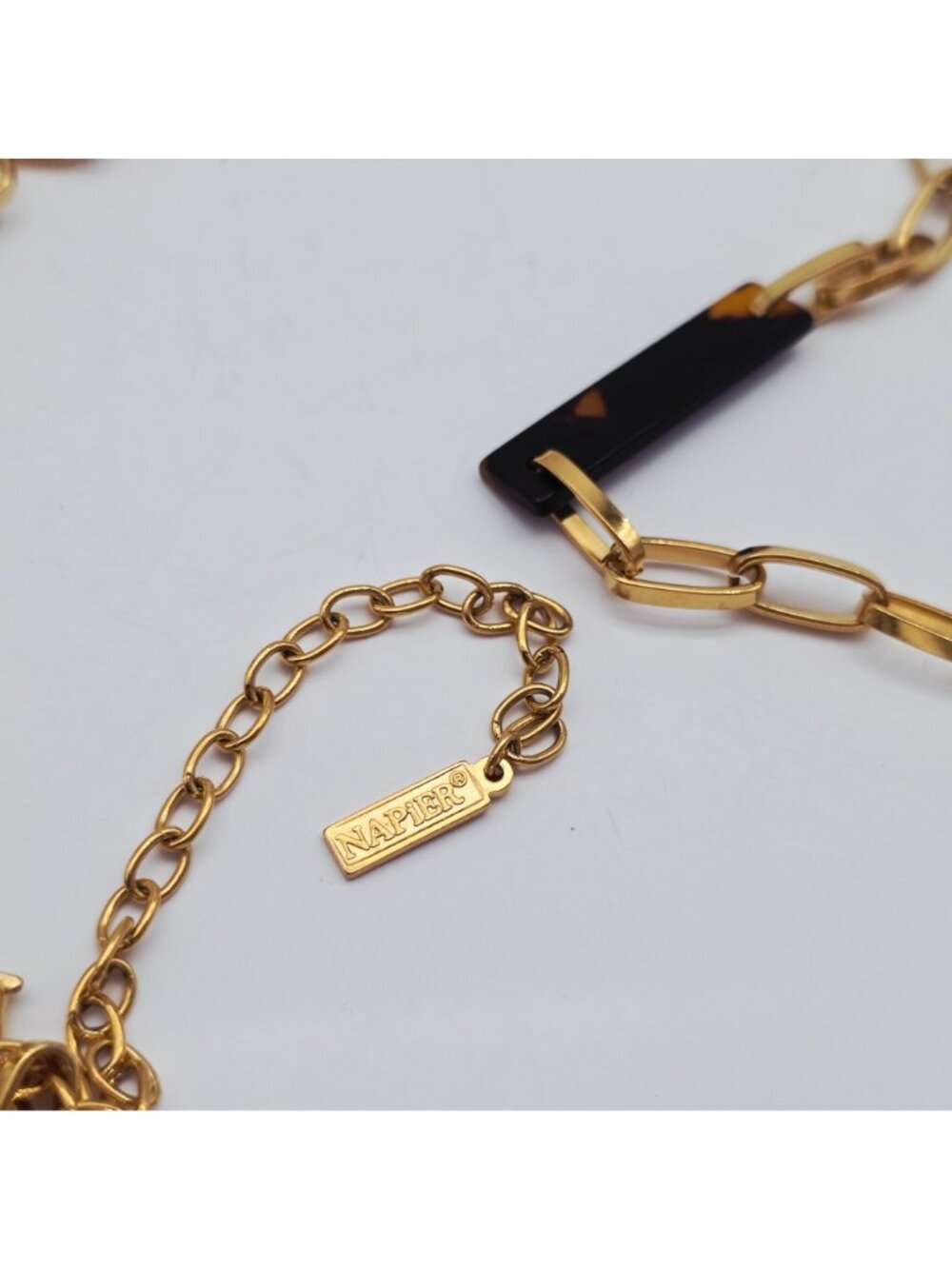 Napier Tortoise Shell & Gold-Tone Chain Link Necklace 32" Adjustable - Picture 3 of 7